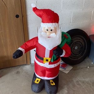 Inflatable Santa 🎅
